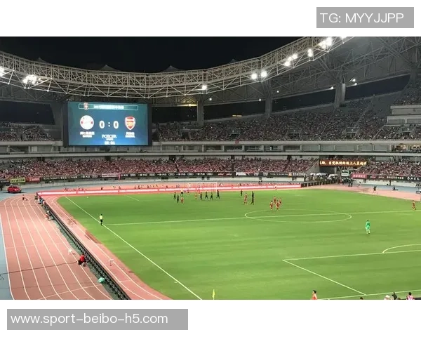 同城死敌再起冲突拜仁与慕尼黑1860球迷街头涂鸦大战引发关注 同城死敌再起冲突拜仁与慕尼黑1860球迷街头涂鸦大战引发关注