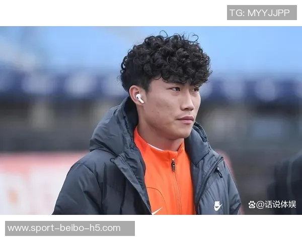 球迷怒斥谢文能表现糟糕呼吁其转型为网络红人 球迷怒斥谢文能表现糟糕呼吁其转型为网络红人