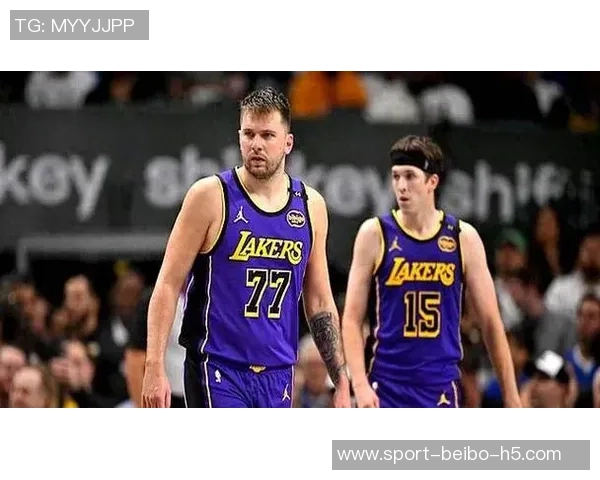 美媒热议里夫斯表现是否已成为湖人第二核心球员仅次于东契奇 美媒热议里夫斯表现是否已成为湖人第二核心球员仅次于东契奇