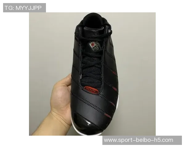 韦德谈夺冠心态:追逐荣誉的动力源于传奇球员的榜样 韦德谈夺冠心态:追逐荣誉的动力源于传奇球员的榜样